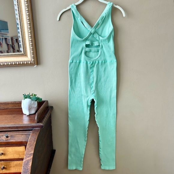 Free People FP Movement Free Throw Jumpsuit Onesie Sage Brush Green Size Medium - Picture 6 of 16